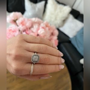 White gold & diamonds ring 0.50 tc natural diamonds